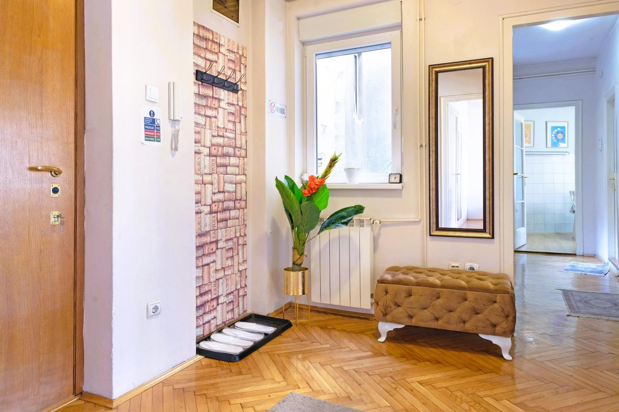 Windows City Apartment 贝尔格莱德 外观 照片